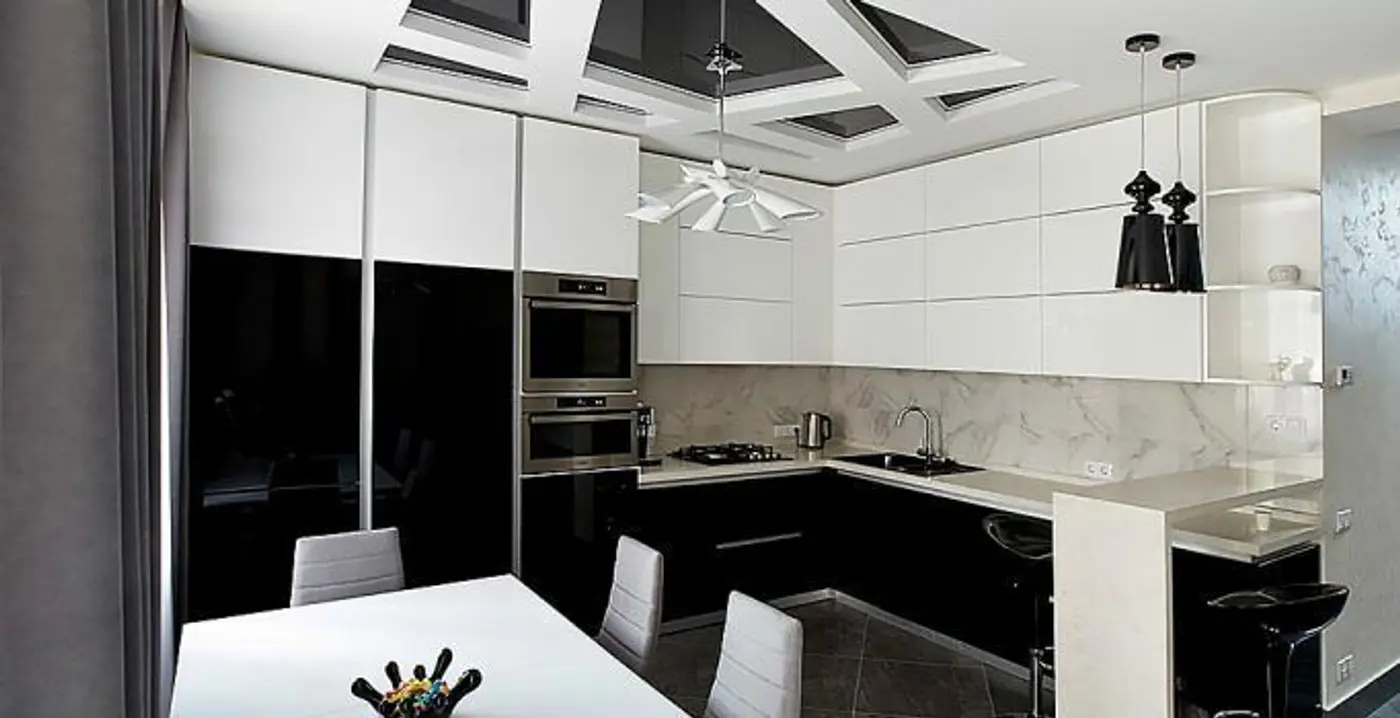 Выбранное изображение слайдера